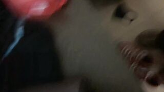 約炮大神泰迪百人斬系列 女孩好像喝多了 軟綿綿的被大屌深喉草完癱軟在床上