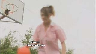 台灣巨乳 性感女星熊熊 卓毓彤 全裸打籃球