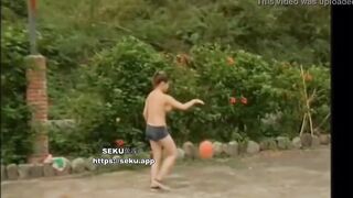 台灣巨乳 性感女星熊熊 卓毓彤 全裸打籃球