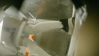 【廁拍】夜場美女 絲襪高跟肥臀-15