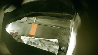 【廁拍】夜場美女 絲襪高跟肥臀-19