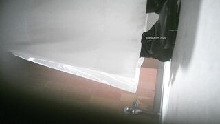 廁所偷拍美女 無毛靚妹-11