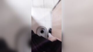 巨乳嫩妹 自摸噴水 露出呲尿-40