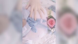 巨乳嫩妹 自摸噴水 露出呲尿-48