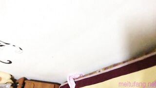 溫柔知性，反差台灣正妹，熱戀期與炮友各種淫蕩自拍曝光，肉棒吃的津津有味-05