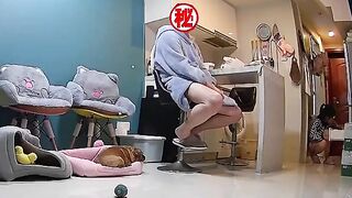 約炮大神QBB7性愛甄選 E75公司大奶主管反差婊大姨媽飢渴難耐蹭蹭不進去_Chinese_homemade_video