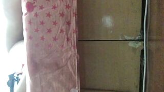 大長腿美女被男友激干噴水 各種花式做愛 1