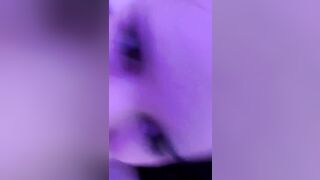 東南亞童顏巨乳技師推油 眼神拉絲態度投入口交啪啪 第二部