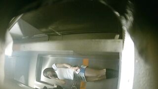 【廁拍】夜場美女 絲襪高跟肥臀-03