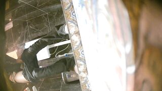 【廁拍】夜場美女 絲襪高跟肥臀-26