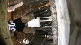 【廁拍】夜場美女 絲襪高跟肥臀-30
