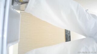 廁拍 頂級顏值美女-16