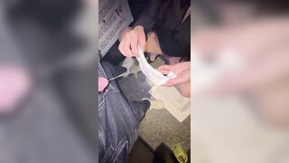 會噴水的姐姐 酒勁上頭廁所裡強迫讓姐姐喝尿 再帶到酒店強制肛交雙洞齊插