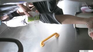 廁拍 青春處女尿尿 -05