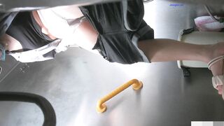 廁拍 青春處女尿尿 -05