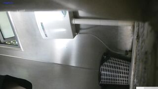 廁拍 青春處女尿尿 -14