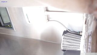 廁拍 青春處女尿尿 -10