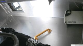 廁拍 青春處女尿尿 -17