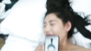 哎呦我去，這大黑逼，水挺多呀，跟別人幹也出水啊？我射你裡面了！欠債少婦肉償