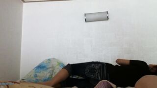 居家情侶真實做愛自拍 漂亮女友飢渴難奈