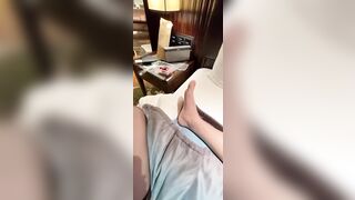 美女模特兒下海 漏出粉嫩大奶肥汁鮑魚 -02