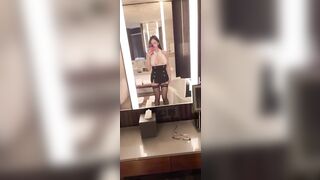 美女模特兒下海 漏出粉嫩大奶肥汁鮑魚 -01
