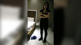 酒店約炮眼鏡美熟女