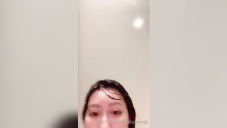 短髮童顏巨乳網紅muaymyb-17